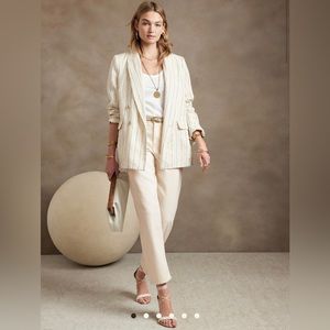 Banana Republic The Barrel Jeans in Ecru White